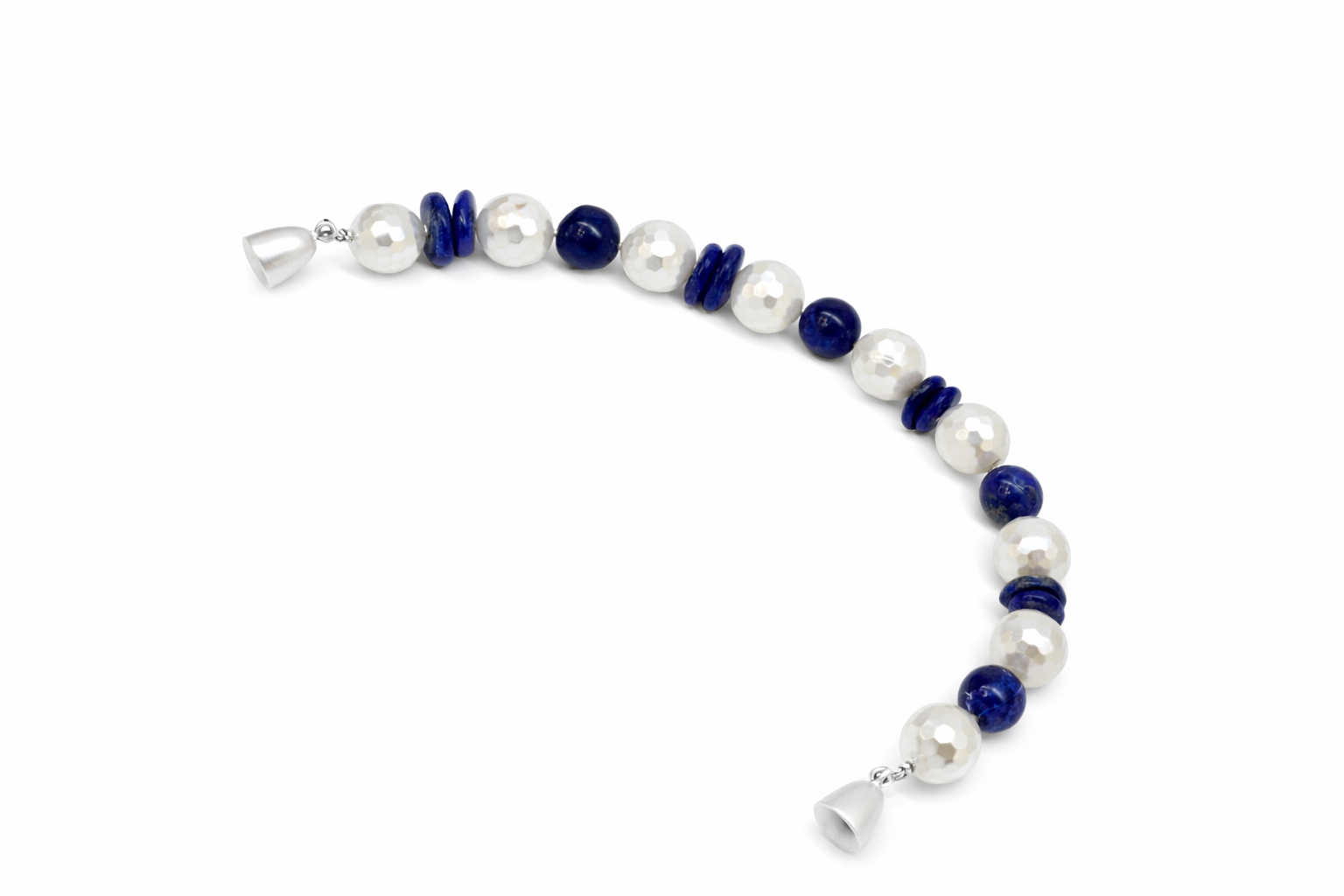 Armband mit Lapislazuli, Sodalith und Muschel-Kern-Perle